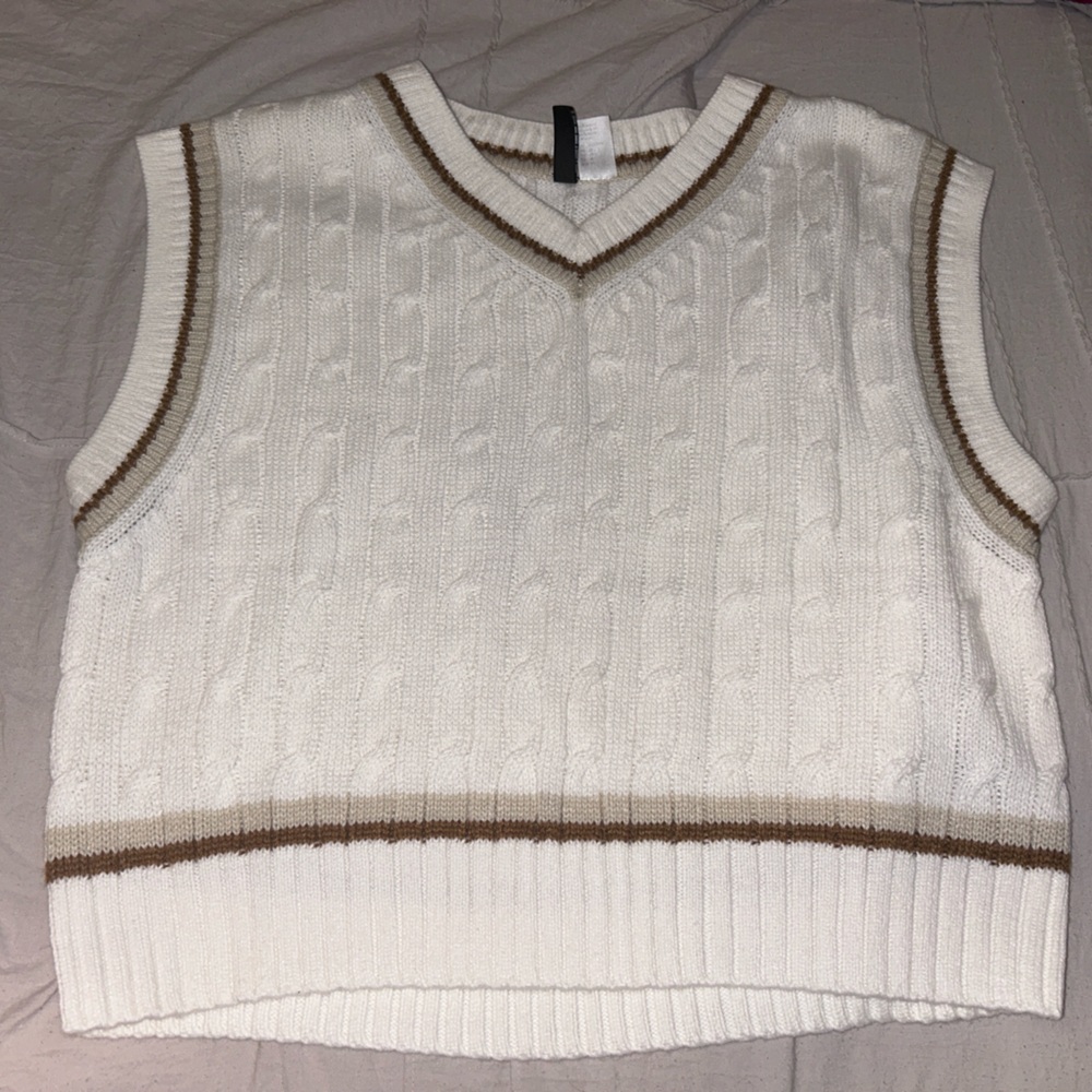 H&M Sweater vest, thick, good for layers, never worn